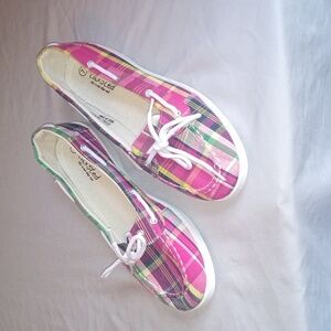 Twisted "Bonnie" slip in and step out Plaid Boat shoes Size 7